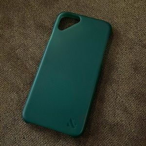 Forest green iPhone 6s case
